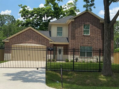 2405 Linder St, Houston, TX 77026 - photo 3