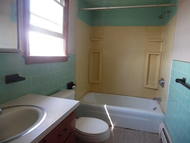 219 Mulberry St unit 3N, Fall River, MA 02721 - photo 6