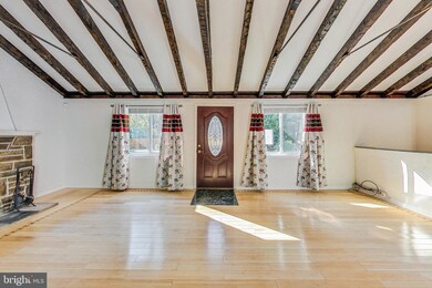 4001 Holly Tree Rd, Temple Hills, MD 20748 - photo 7