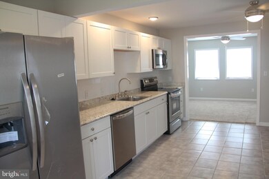 37 Stabilizer Dr, Middle River, MD 21220 - photo 5