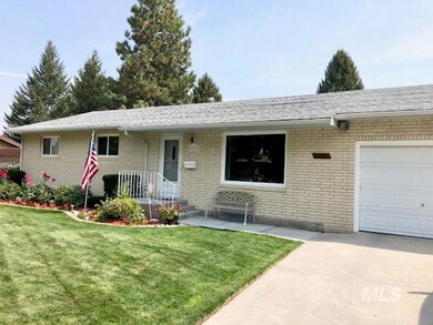 2341 Burton Ave, Burley, ID 83318 - photo 3