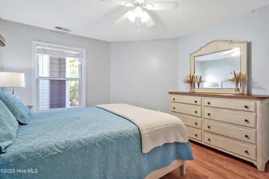 4110BreezewoodDrive101-4