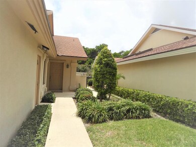 102 Sand Pine Dr, Jupiter, FL 33477 - photo 2