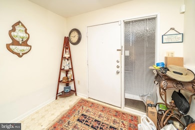 9982 Lake Landing Rd, Montgomery Village, MD 20886 - photo 2