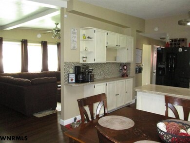 3425 Arella Ln, Scottsbluff, NE 69361 - photo 4