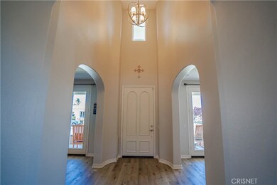 25402 Magnolia Ln, Stevenson Ranch, CA 91381 - photo 5