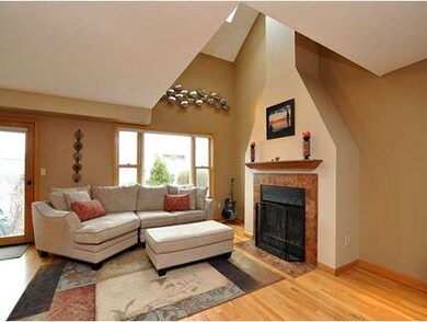 39 Whaler Ln, Quincy, MA 02171 - photo 3