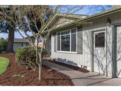 1758 Escalante St, Eugene, OR 97404 - photo 5