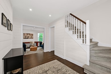 1005 Lone Tree Rd, Elm Grove, WI 53122 - photo 3