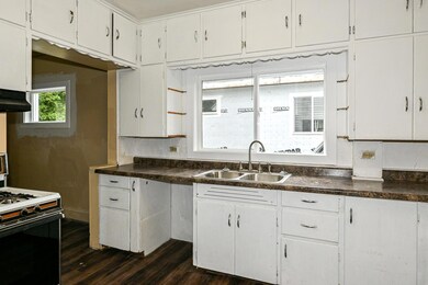 4817 Tioga St, Duluth, MN 55804 - photo 7