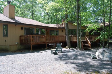 401 Canoe Brook Dr, Hawley, PA 18428 - photo 3