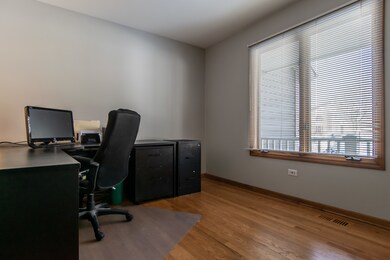 1112 Magenta Ct, Naperville, IL 60564 - photo 5