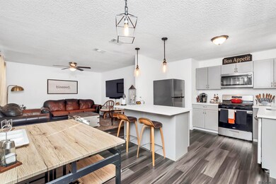 30564 Corby Dr, Denham Springs, LA 70726 - photo 4