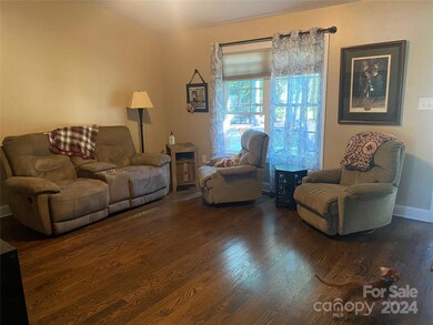 134 Poplar Leaf Ln, Statesville, NC 28625 - photo 3