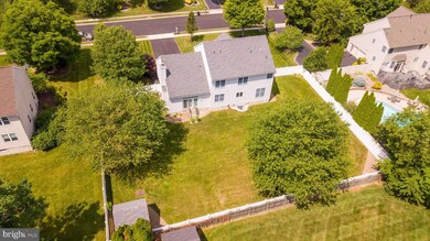 21 Cummings Rd, Monmouth Junction, NJ 08852 - photo 2