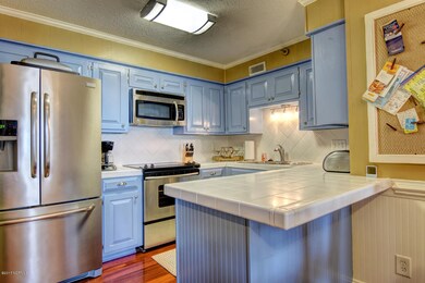 1204 Shipwatch Villas