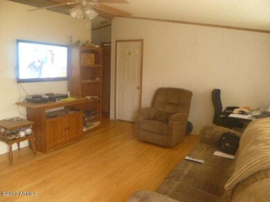 Living room 2