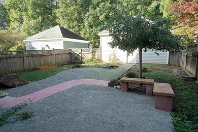 537 Millbrook Dr, Pittsboro, NC 27312 - photo 4