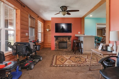 32892 Mcclure Rd, Colfax, IL 61728 - photo 6