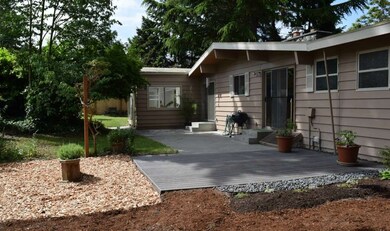 1010 Brookmere Dr, Edmonds, WA 98020 - photo 3