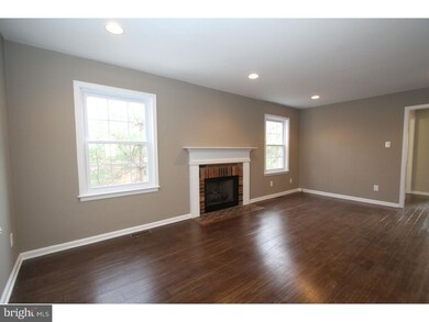 504 Dogwood Cir, Havertown, PA 19083 - photo 7