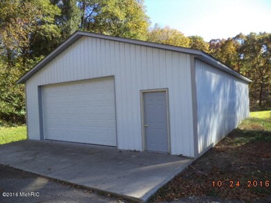 7435 W Ml Ave 003