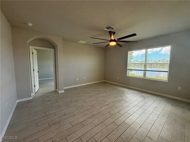 20493 Camino Torcido Loop, North Fort Myers, FL 33917 - photo 2