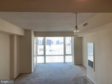 The Crescent unit 1108, Silver Spring, MD 20910 - photo 3