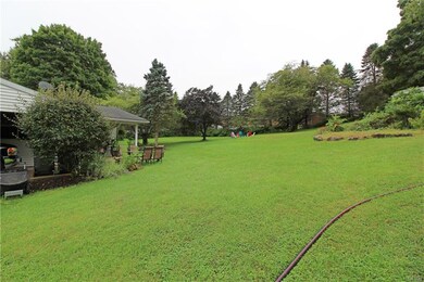 7316 W Hillcrest Ln, Slatington, PA 18080 - photo 6