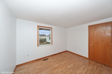 156 Mora Rd, Carpentersville, IL 60110 - photo 7