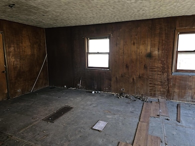 94 Paynes Ln, Pineville, KY 40977 - photo 6