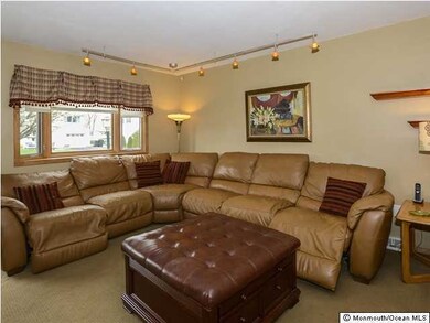 16 Appleton Dr, Hazlet, NJ 07730 - photo 3