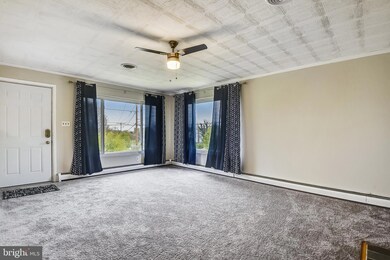 7918 Langdon Ln, Baltimore, MD 21206 - photo 7