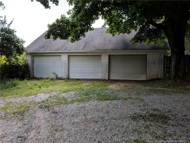10005 Atkins Rd, Floyds Knobs, IN 47119 - photo 2