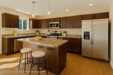 4335 Norway St, Holt, MI 48842 - photo 6