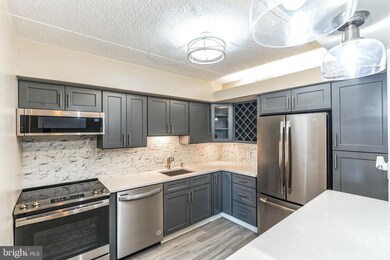 10906 Valley Forge Cir unit 906, King of Prussia, PA 19406 - photo 5