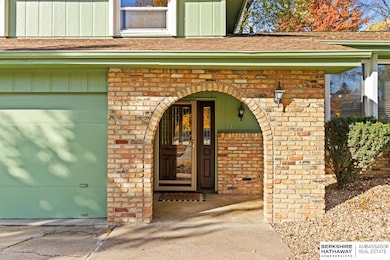 2718 N 125th Ave, Omaha, NE 68164 - photo 2