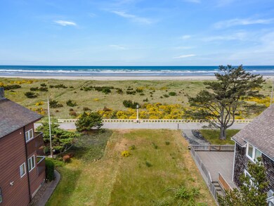 Beautiful Walkway~ on the Prom!