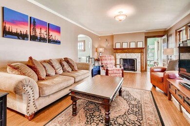 156 Montrose Way Columbus OH-small-006-5