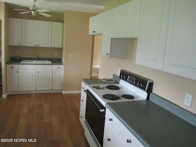 1715 E Benwick Rd, Toledo, OH 43613 - photo 5