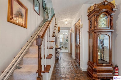 140 Fountain View Dr, Leitchfield, KY 42754 - photo 2