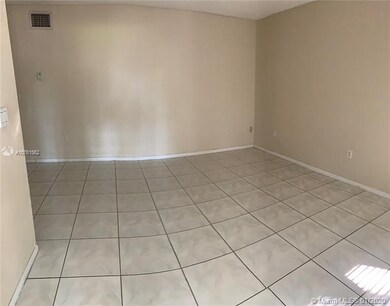 Living Room / Dining Room