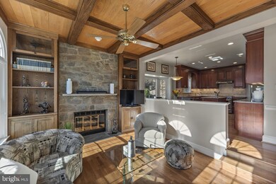 8015 Quarry Ridge Way, Bethesda, MD 20817 - photo 7