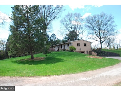 1631 Kriebel Mill Rd, Collegeville, PA 19426 - photo 6