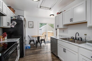 531 Avenue A, Springfield, MI 49037 - photo 4