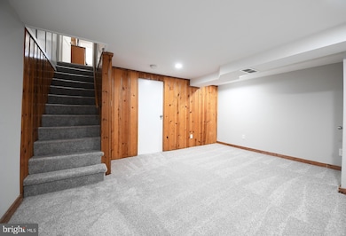 2210 Coralthorn Rd, Middle River, MD 21220 - photo 5