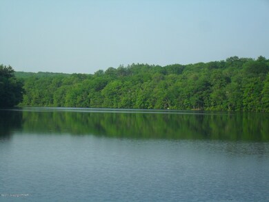 398 Analomink Rd, East Stroudsburg, PA 18301 - photo 2