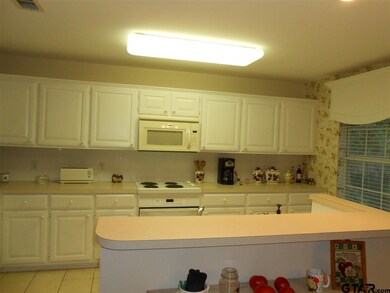 2909 2909 Rockbridge Rd, Tyler, TX 75701 - photo 7