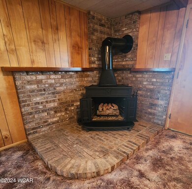 637 W Sycamore St, Columbus Grove, OH 45830 - photo 7