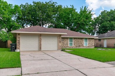 11443 Kirkmeadow Dr, Houston, TX 77089 - photo 2